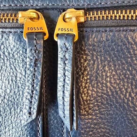 Fossil Blue Leather Cross-Body Bag - Picture 2 of 10